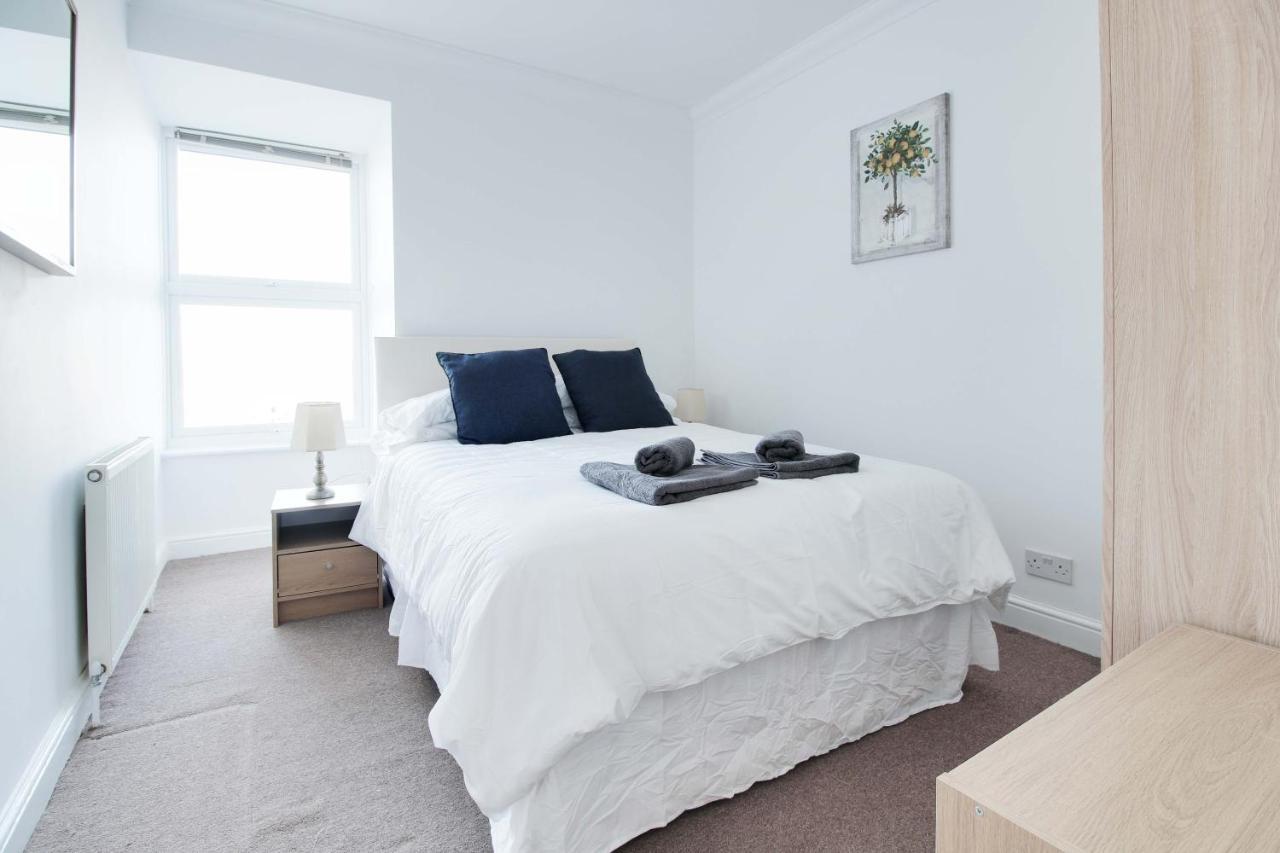 34 New Road Apartment Рочестър Екстериор снимка